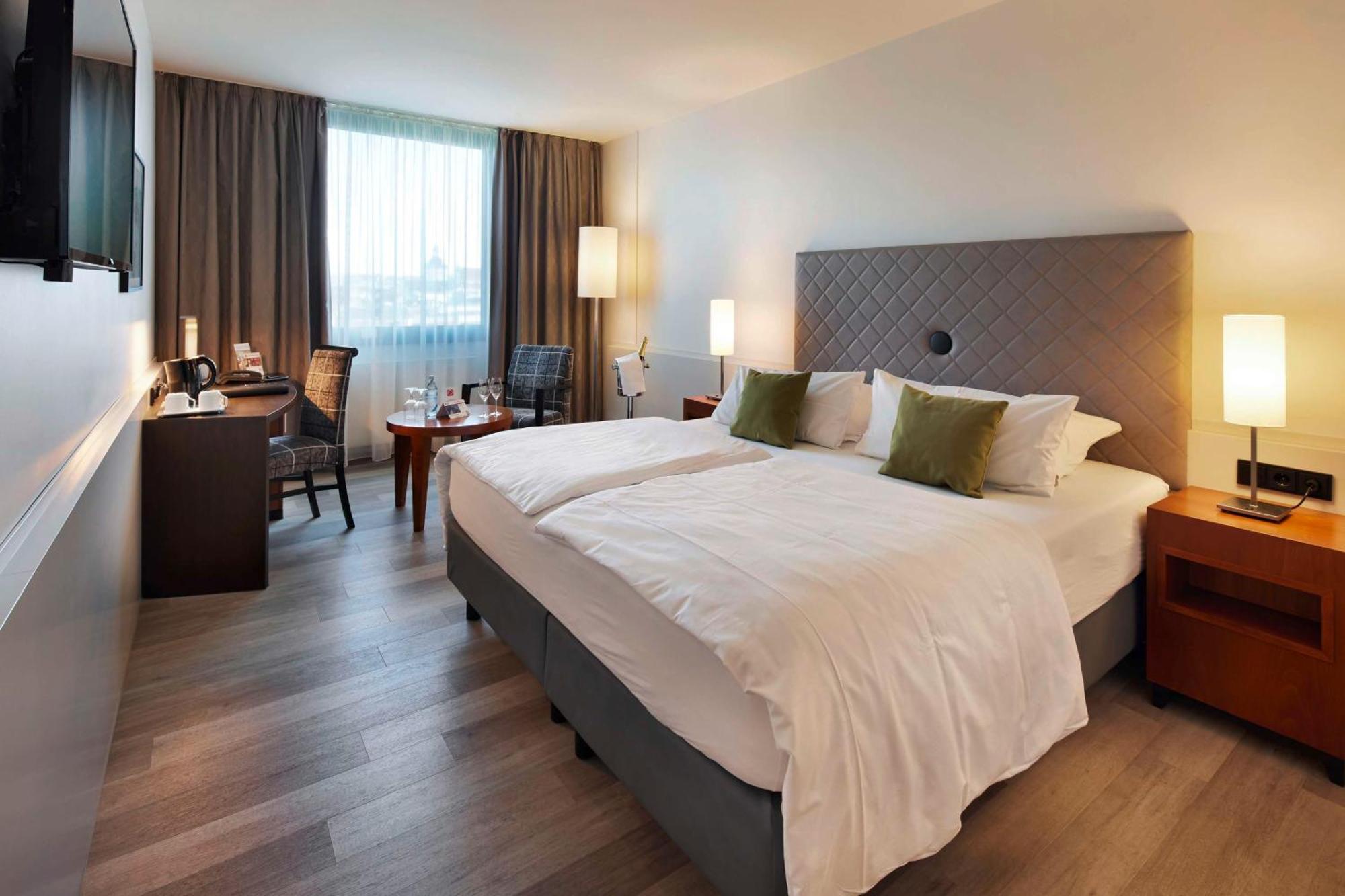 Best Western Plus Arosa Hotel بادربورن المظهر الخارجي الصورة