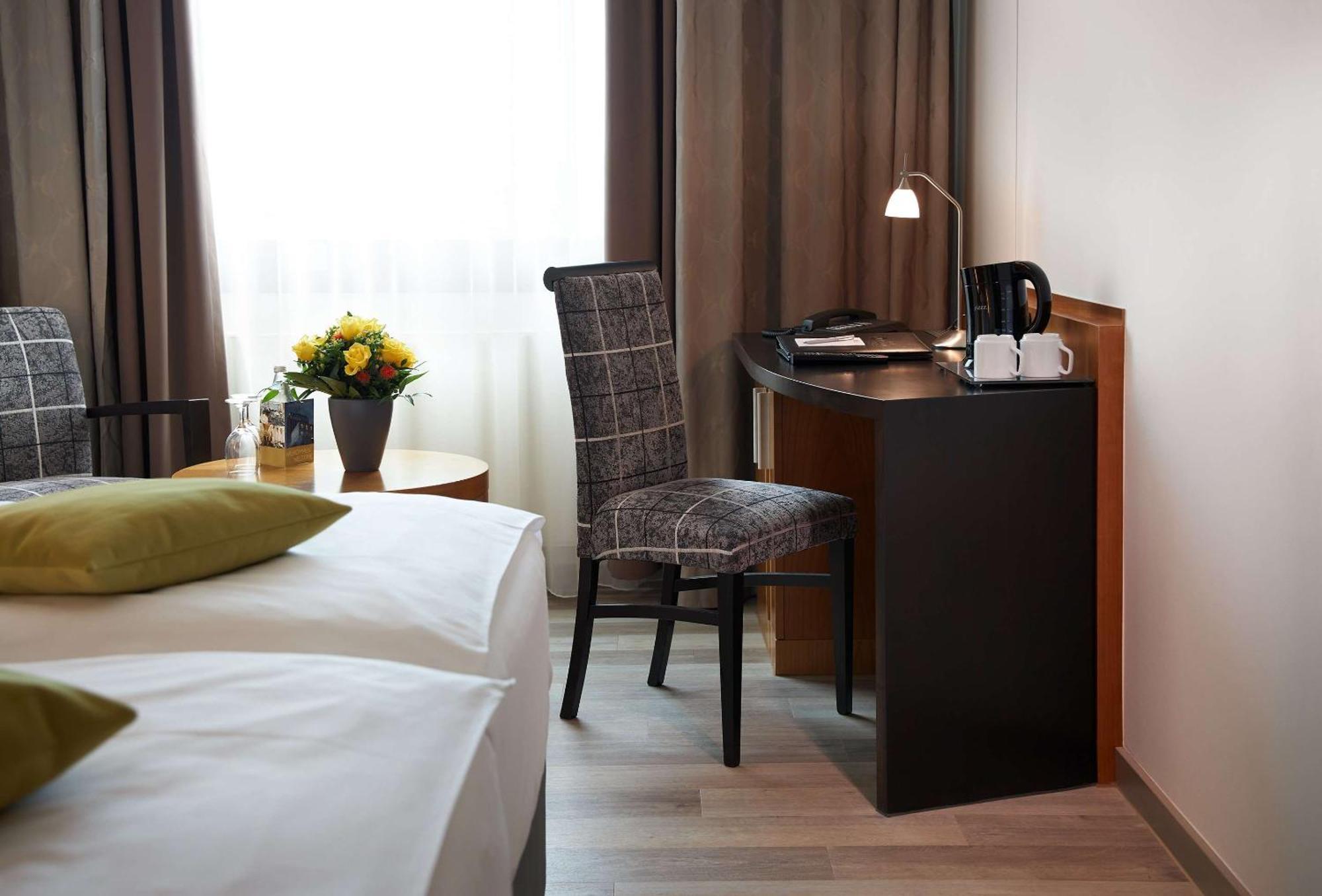 Best Western Plus Arosa Hotel بادربورن المظهر الخارجي الصورة