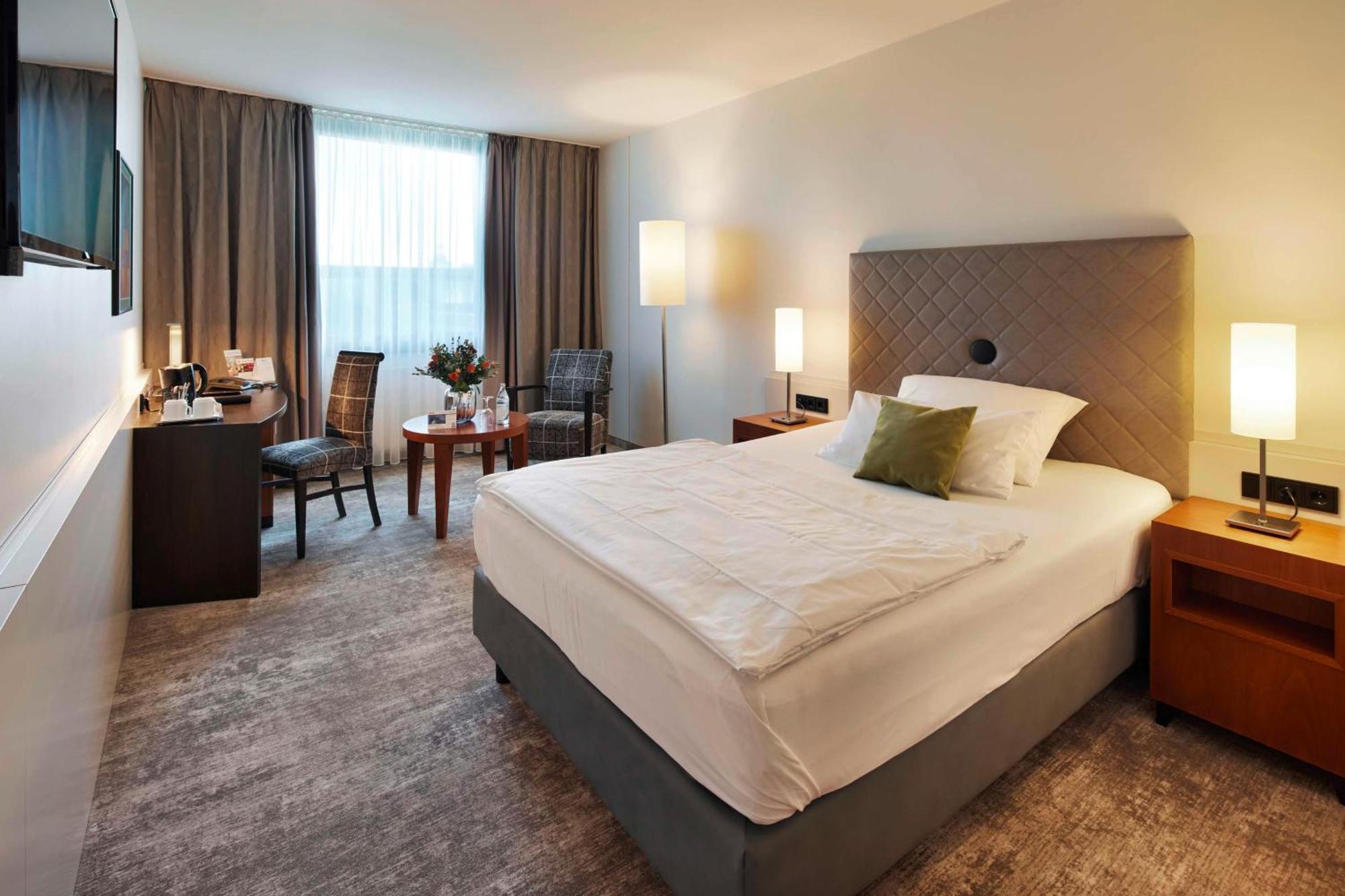Best Western Plus Arosa Hotel بادربورن المظهر الخارجي الصورة