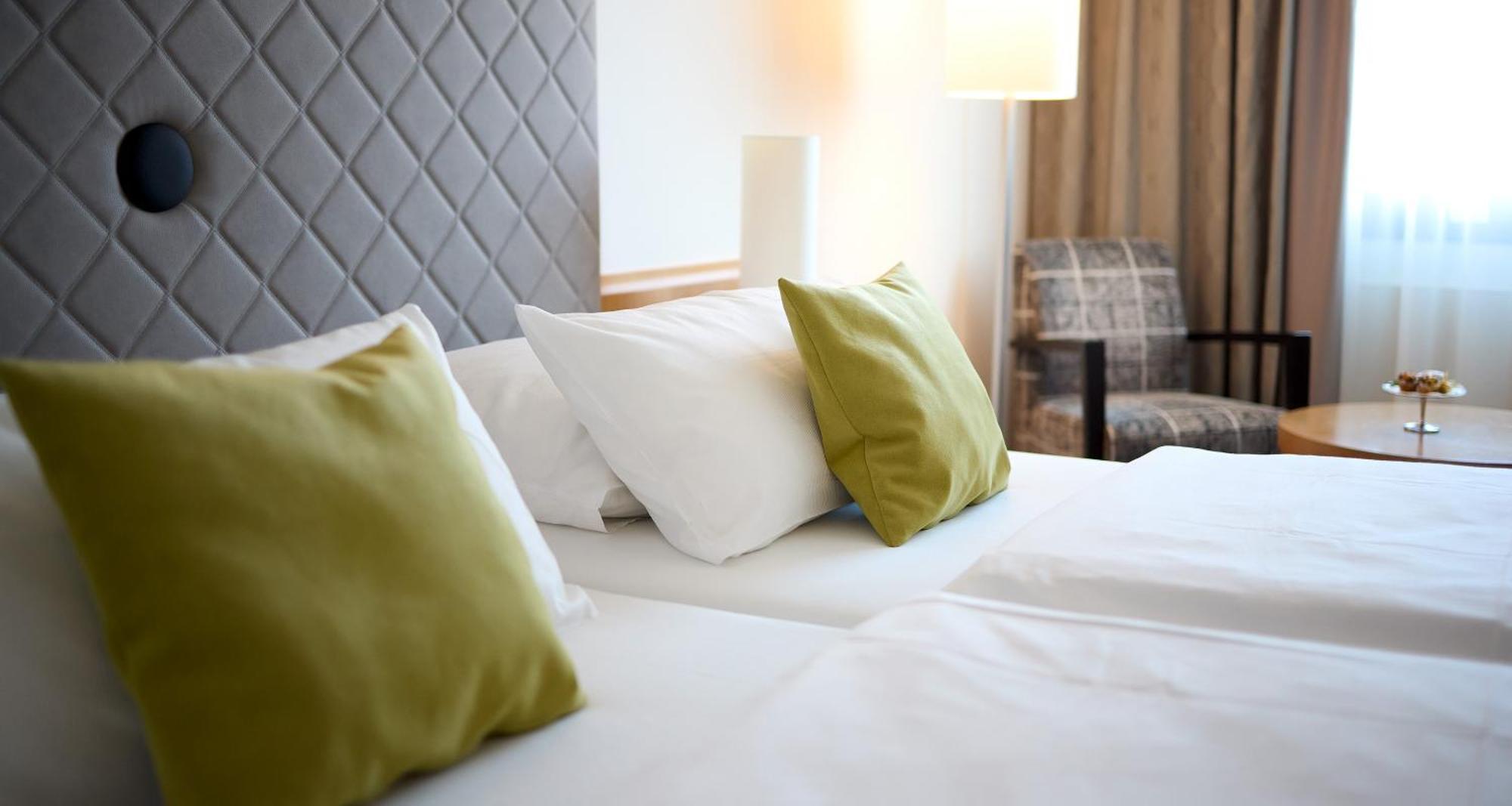 Best Western Plus Arosa Hotel بادربورن المظهر الخارجي الصورة